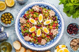 tunisian tuna salad, salade tunisienne, El Manar, harissa, mediterranean salad, easy tuna salad, authentic tunisian recipe, no-cook, summer salad